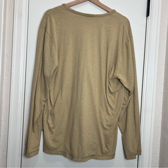 Patagonia Organic Cotton Long Sleeve Henley Shirt Tan Men’s Large - Picture 5 of 6